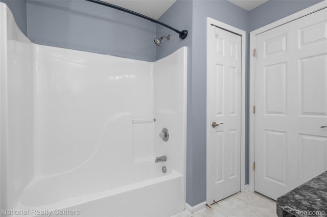 7094 Magnolia Lane, Waterford Charter Township, MI 48327