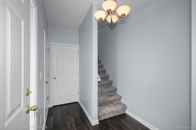 7094 Magnolia Lane, Waterford Charter Township, MI 48327