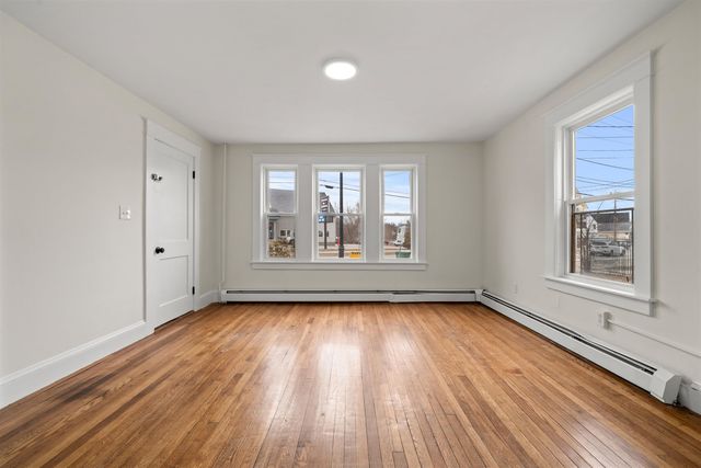 156 N Main Street, Rochester, NH 03867