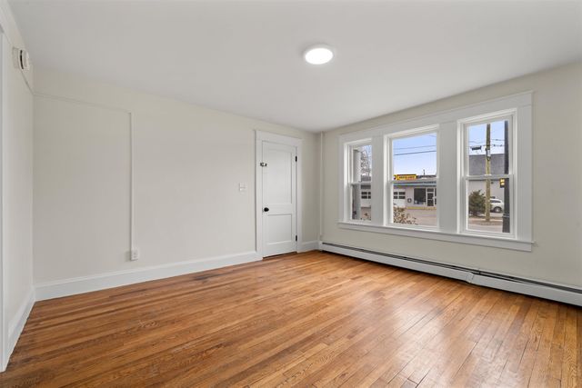 156 N Main Street, Rochester, NH 03867