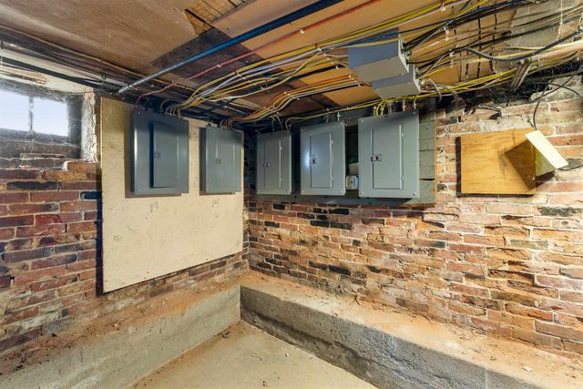 156 N Main Street, Rochester, NH 03867