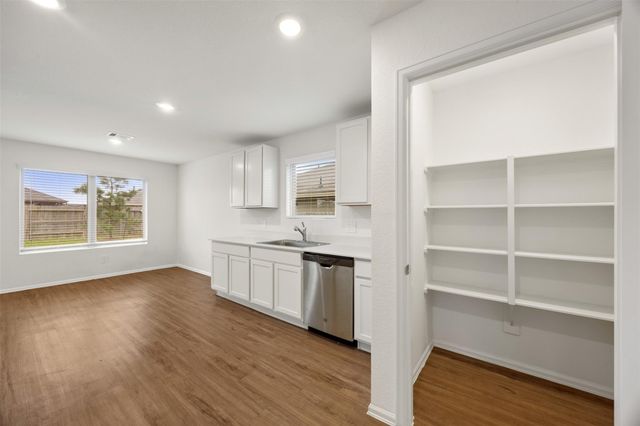 3034 Twisted Myrtle Drive, Conroe, TX 77301