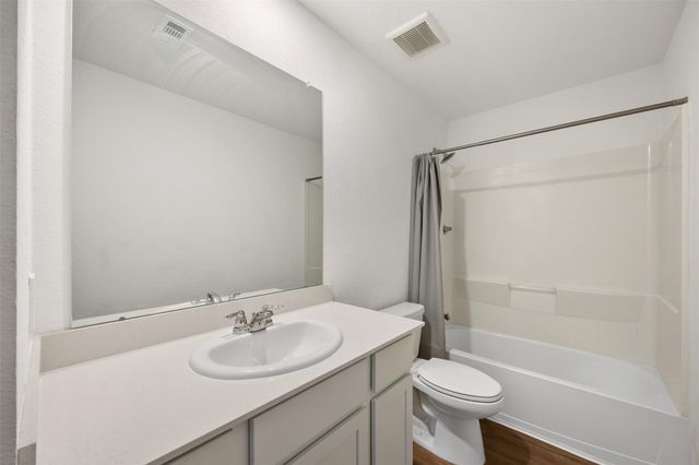 3034 Twisted Myrtle Drive, Conroe, TX 77301