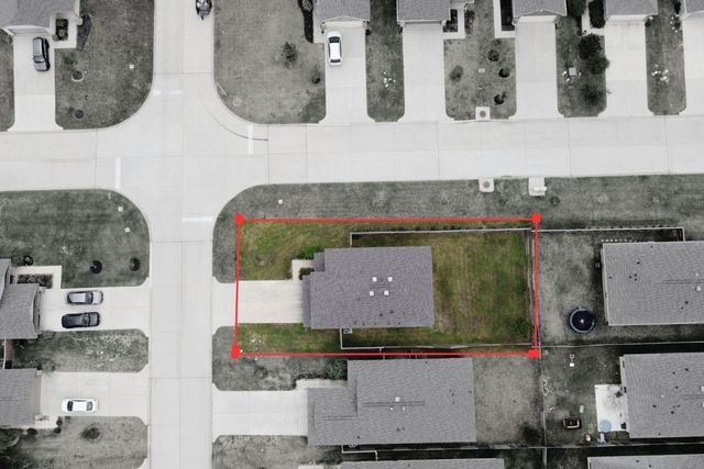 3034 Twisted Myrtle Drive, Conroe, TX 77301