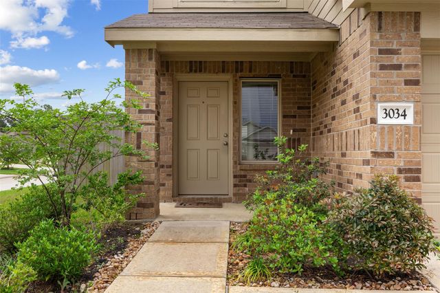 3034 Twisted Myrtle Drive, Conroe, TX 77301