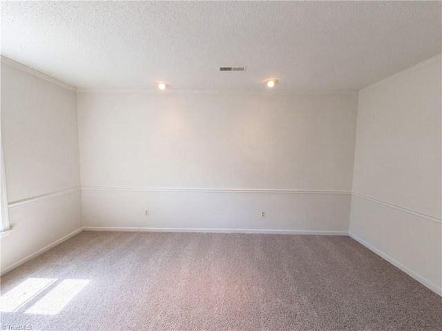 805 Brickwood Court, Winston-salem, NC 27127