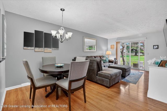5966 Village Drive, Haslett, MI 48840