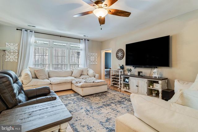 14855 KING CHARLES, Issue, MD 20645