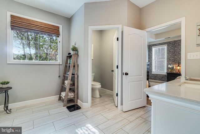 14855 KING CHARLES, Issue, MD 20645