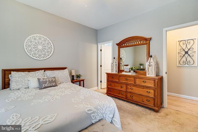 14855 KING CHARLES, Issue, MD 20645