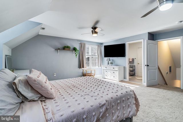 14855 KING CHARLES, Issue, MD 20645