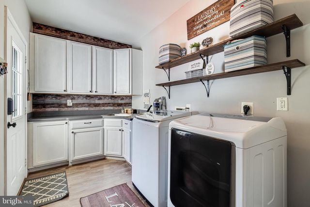 14855 KING CHARLES, Issue, MD 20645