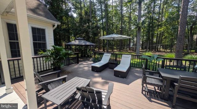 14855 KING CHARLES, Issue, MD 20645