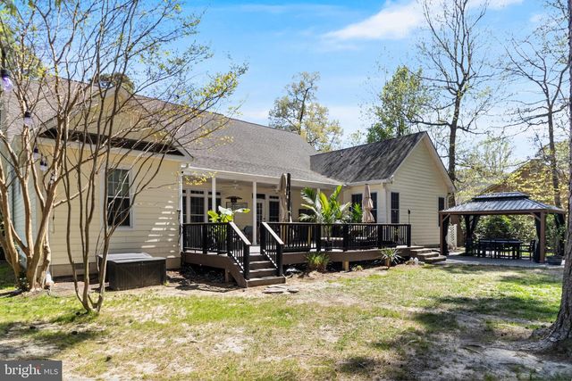 14855 KING CHARLES, Issue, MD 20645