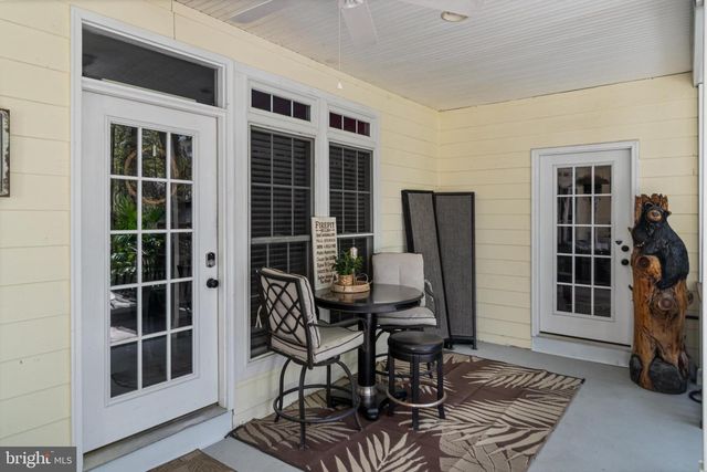 14855 KING CHARLES, Issue, MD 20645