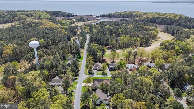 14855 KING CHARLES, Issue, MD 20645