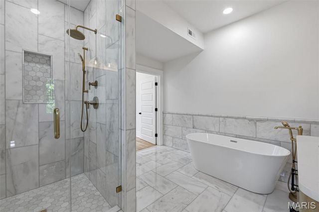 234 Glen Road, Webster Groves, MO 63119