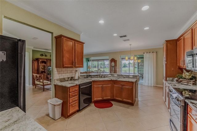 9563 SW 71ST LOOP, Ocala, FL 34481