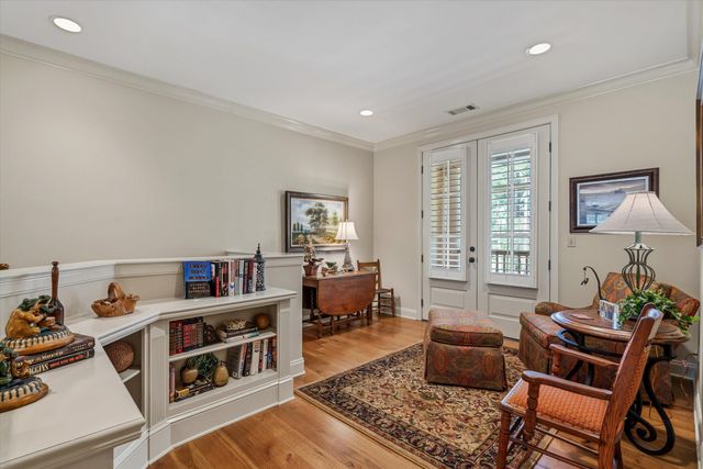 4525 BARFIELD RD, Memphis, TN 38117