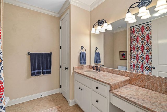 4525 BARFIELD RD, Memphis, TN 38117