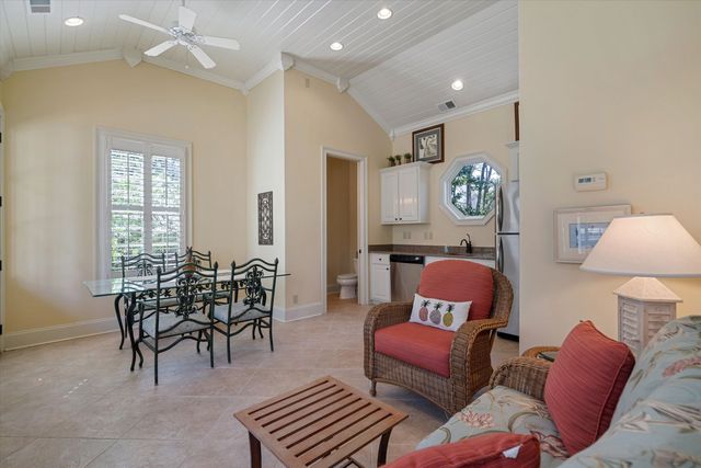 4525 BARFIELD RD, Memphis, TN 38117