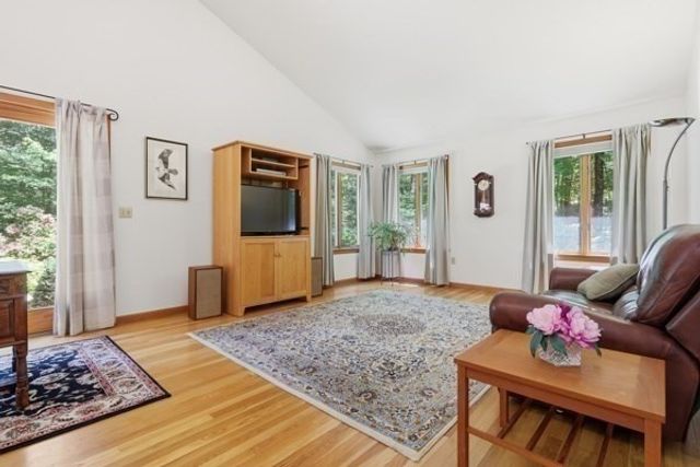 297 Reedy Meadow Rd, Groton, MA 01450