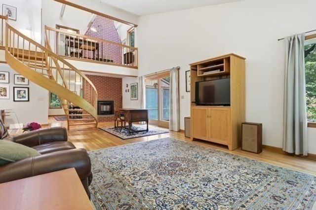 297 Reedy Meadow Rd, Groton, MA 01450