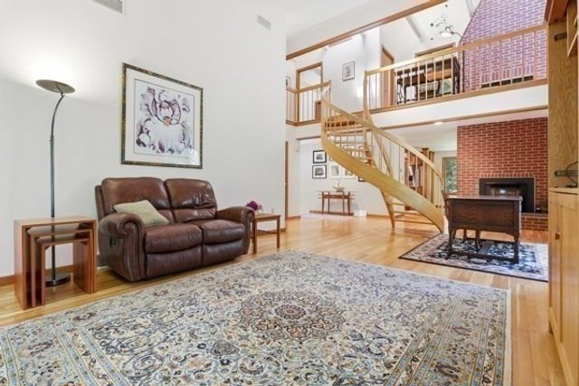 297 Reedy Meadow Rd, Groton, MA 01450