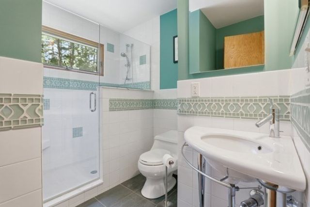 297 Reedy Meadow Rd, Groton, MA 01450
