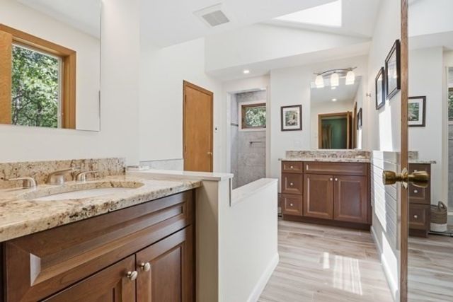 297 Reedy Meadow Rd, Groton, MA 01450