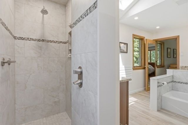 297 Reedy Meadow Rd, Groton, MA 01450