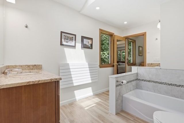 297 Reedy Meadow Rd, Groton, MA 01450