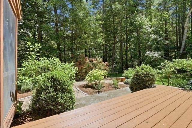 297 Reedy Meadow Rd, Groton, MA 01450