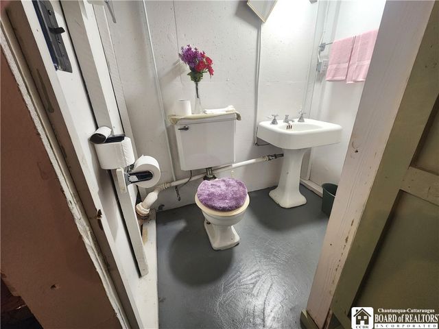 2 Leon Place, Pomfret, NY 14063