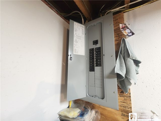 2 Leon Place, Pomfret, NY 14063