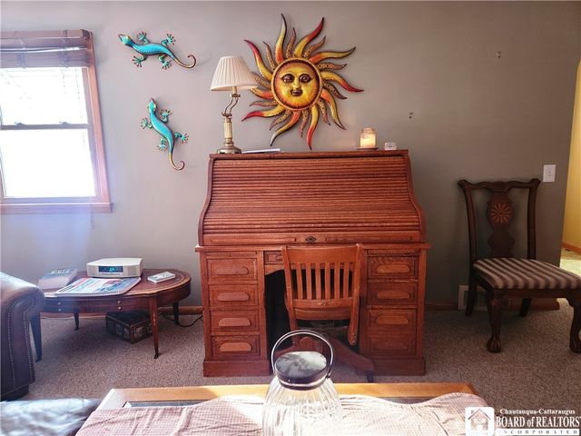 2 Leon Place, Pomfret, NY 14063