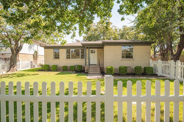 312 Overlook Drive, Midlothian, TX 76065