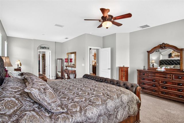 2823 COLEWOOD LANE, Dover, FL 33527