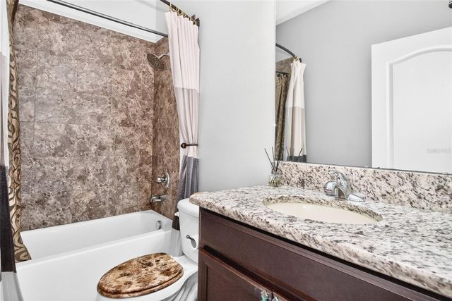 2823 COLEWOOD LANE, Dover, FL 33527