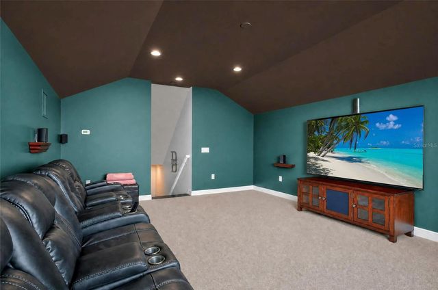 2823 COLEWOOD LANE, Dover, FL 33527