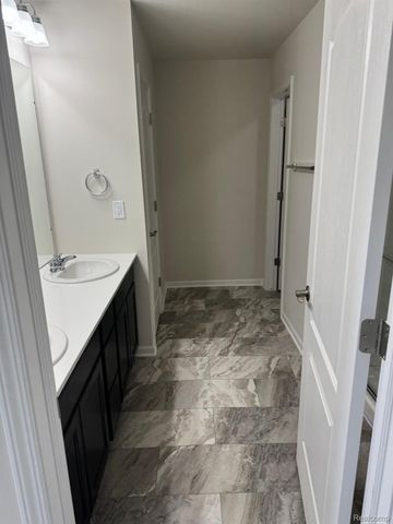 732 ADDISON Circle, Commerce Charter Township, MI 48390