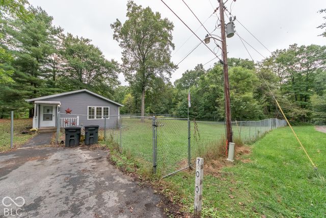 700 Latimer Drive, Nineveh, IN 46164
