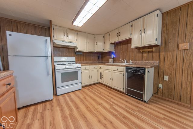 700 Latimer Drive, Nineveh, IN 46164