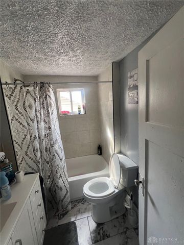 2324 Oakridge Drive, Dayton, OH 45417