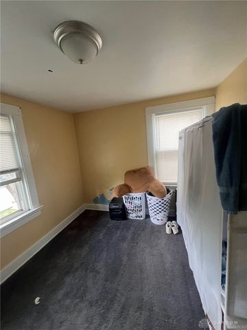 2324 Oakridge Drive, Dayton, OH 45417