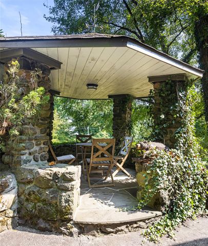 924 Route 9W S, Nyack, NY 10960