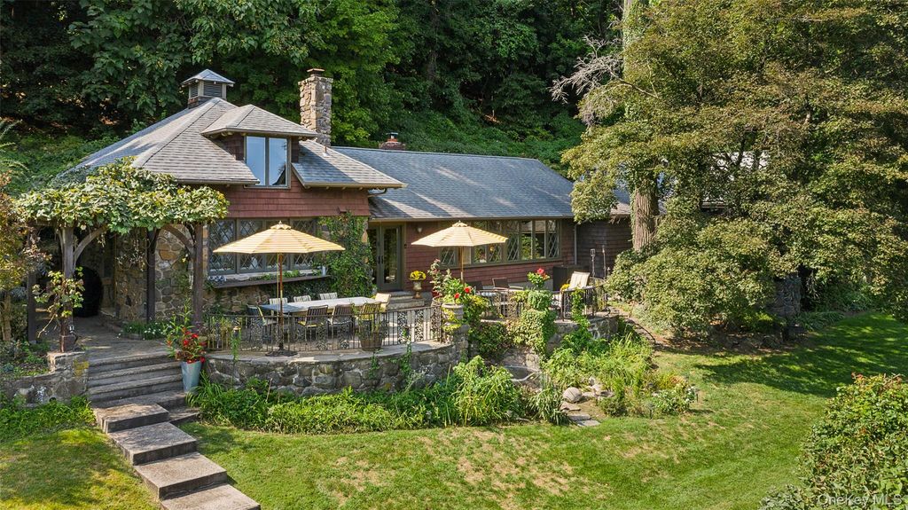924 Route 9W S, Nyack, NY 10960 — exterior