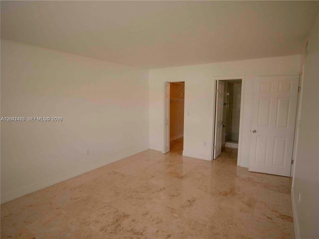 14831 SW 80th St 102-4, Miami, FL 33193