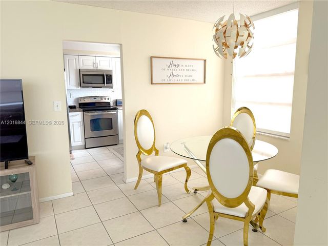 1301 NE Miami Gardens Dr 626W, Miami, FL 33179