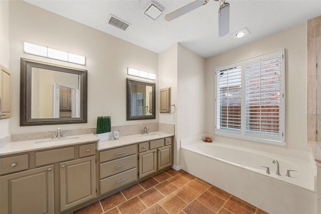 807 Rockcrossing Lane, Allen, TX 75002